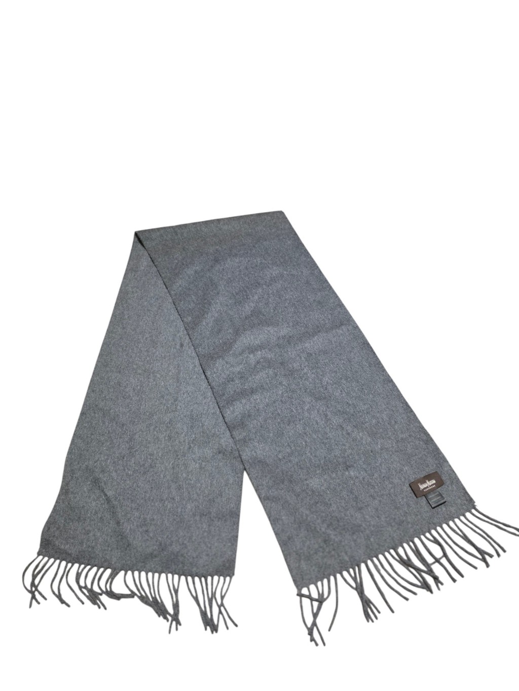 Neiman Marcus 100% Cashmere Tassled Scarf Gray Classic Quiet Luxury Os Euc — image 3 of 4